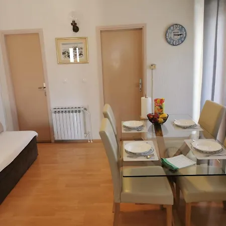 Near By Everything * Vodice