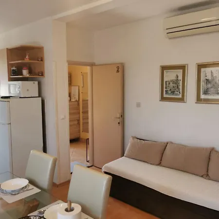 Near By Everything * Vodice