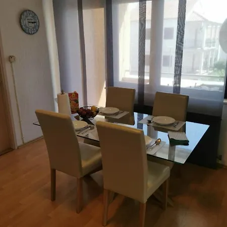 Apartment Near By Everything Vodice