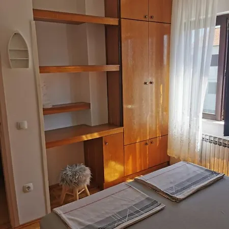 Near By Everything Apartment Vodice