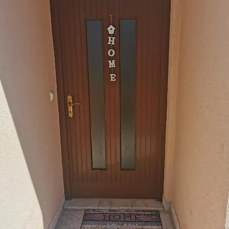 Apartment Near By Everything