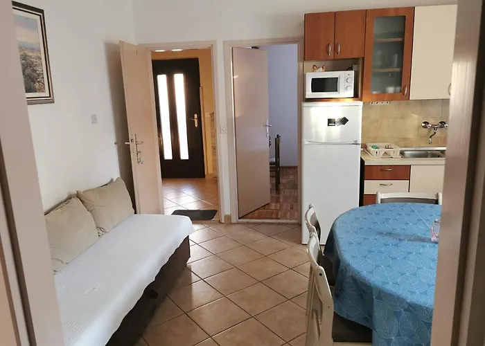 Near By Everything アパート *